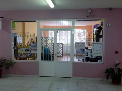 Local desde el interior del centro comercial