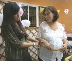 Juegos en el baby shower de Gema
