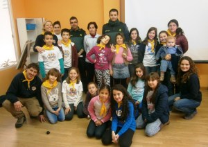 Grupo de Pioneros con la Guardia Civil