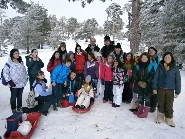 Grupo de Pioneros en la nieve